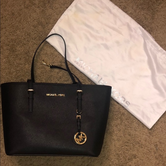 Michael Kors tote - Picture 1 of 5